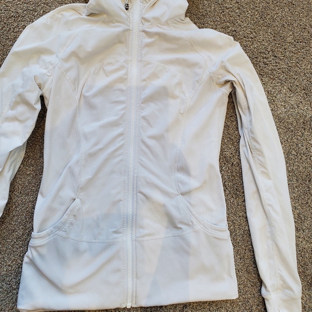 Lululemon white jacket 8